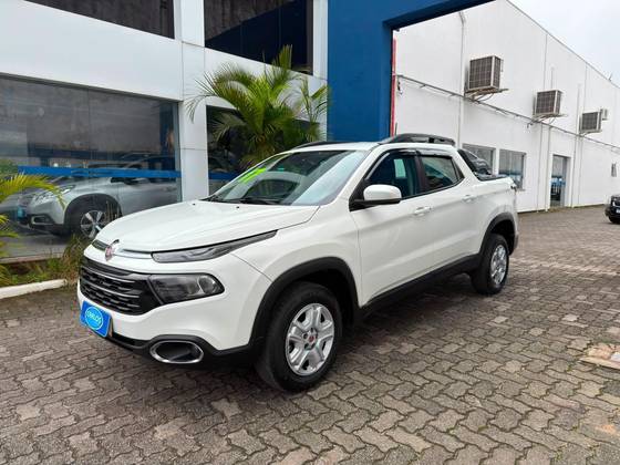 FIAT TORO 1.8 16V EVO FLEX FREEDOM AT6 FIAT TORO 1.8 16V EVO FLEX FREEDOM AT6